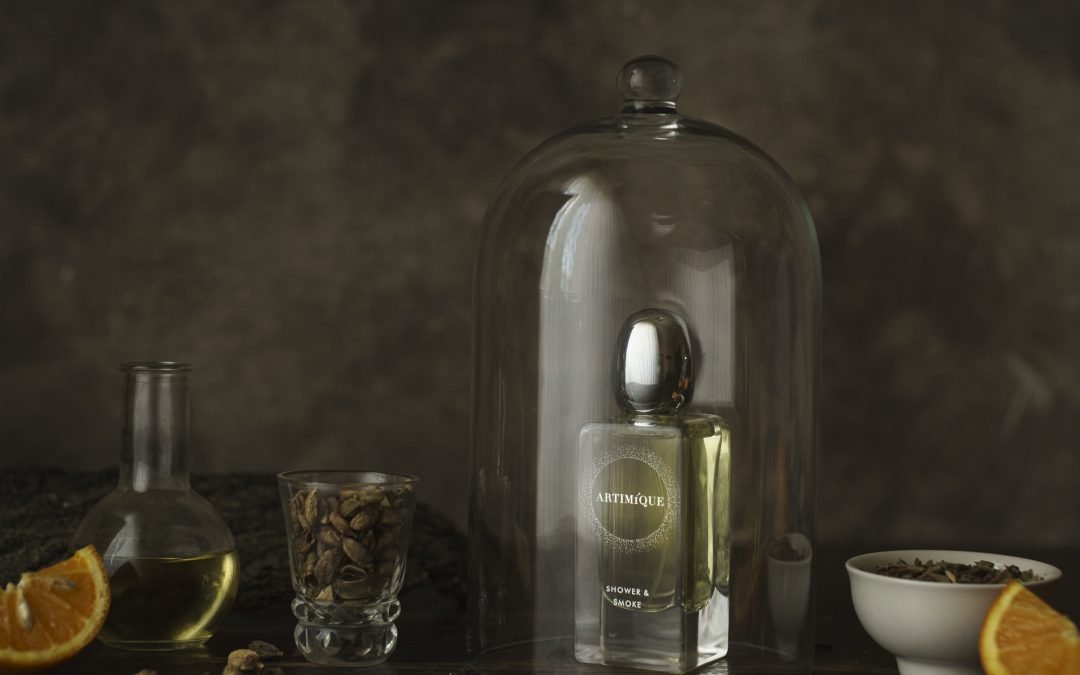 Shower & Smoke by Artimíque – Clean Skin and a Whisper of Firelight